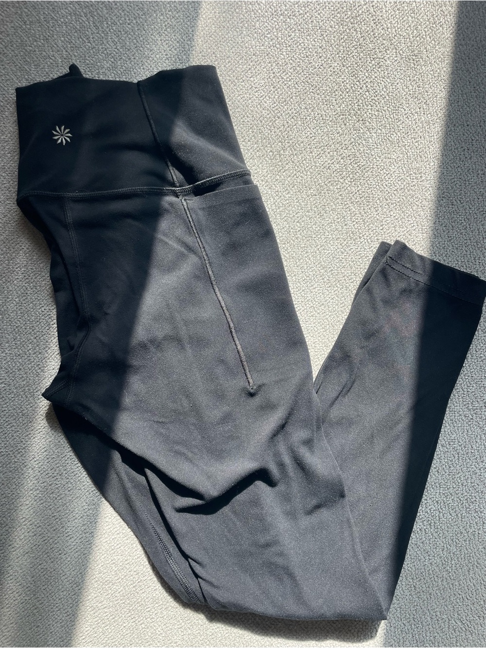 Athleta Black Transcend Stash Tight High-Waist Leggings